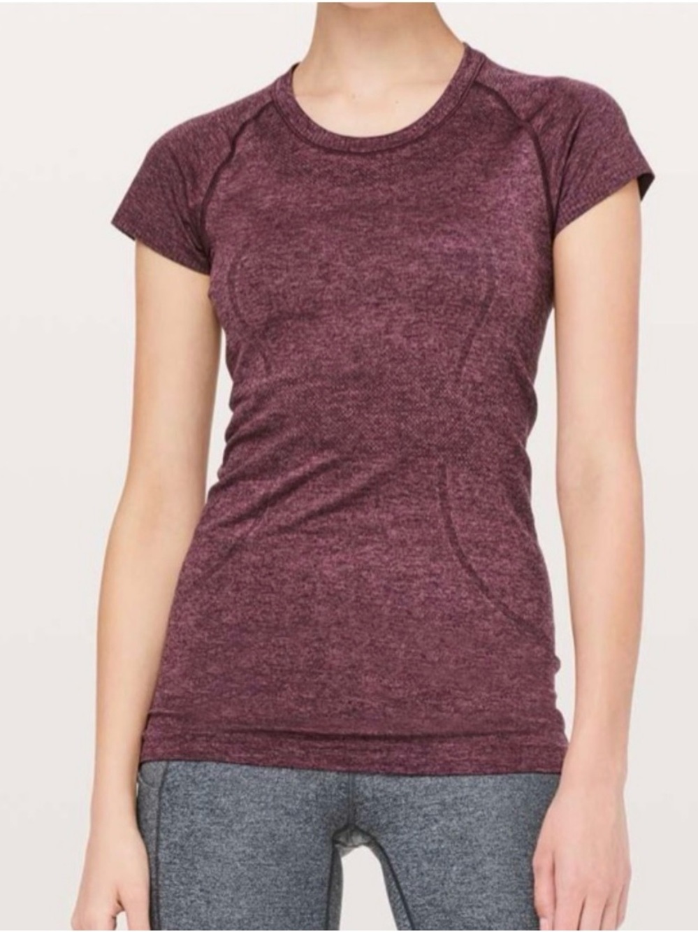 Lululemon Swiftly Tech Short sleeve Crew in Misty Merlot